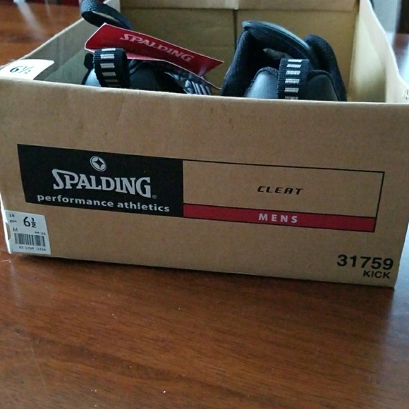 Spalding Cleats NWT - Picture 3 of 3
